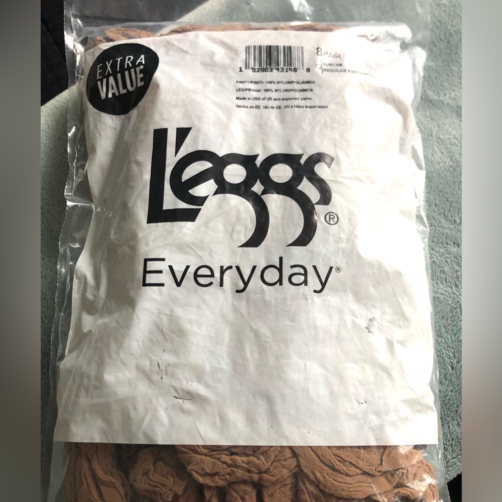 8 Pair L’eggs Brand Pantyhose Everday Bag Suntan Regular NWT